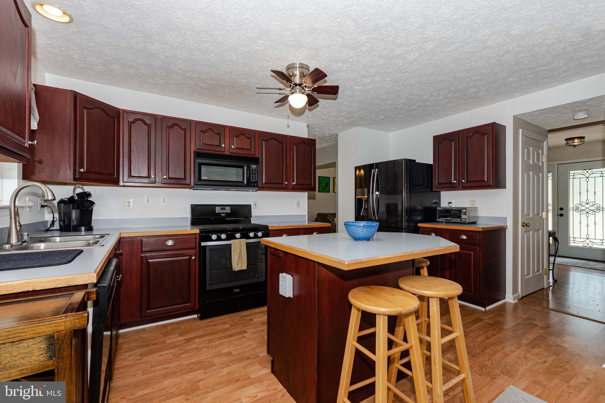 WOODLAND RUN - Residential