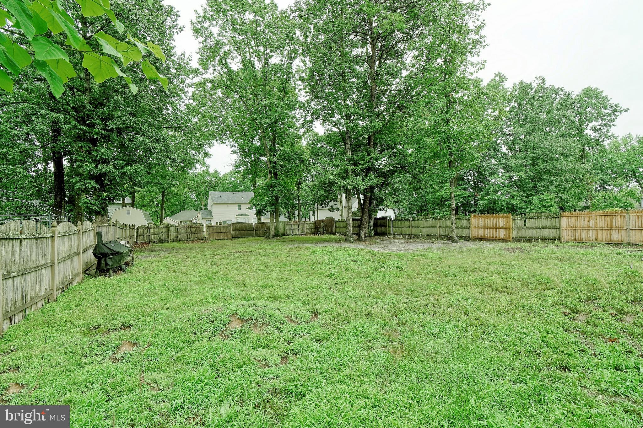 ARDEN FOREST - Residential