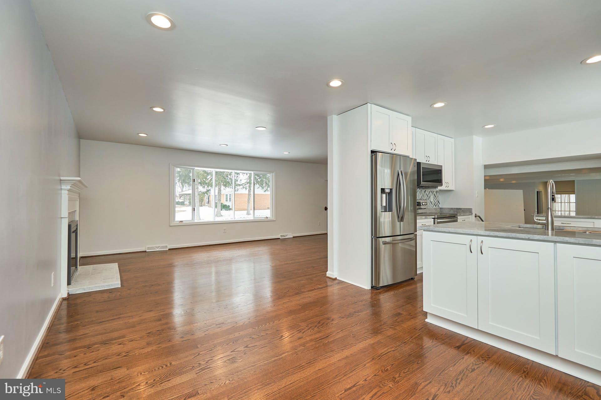 HERITAGE OF VIENNA - Residential Lease