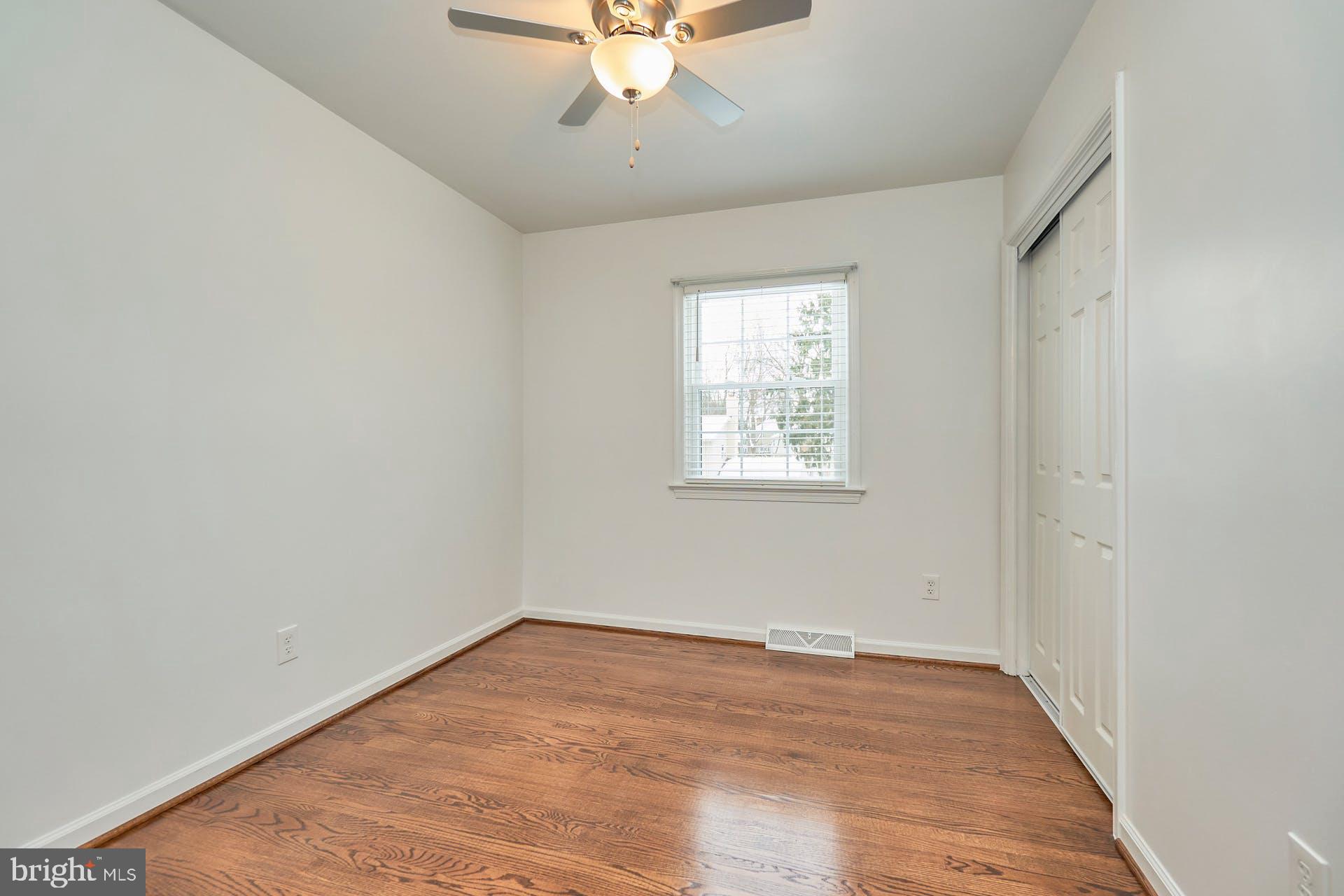 HERITAGE OF VIENNA - Residential Lease