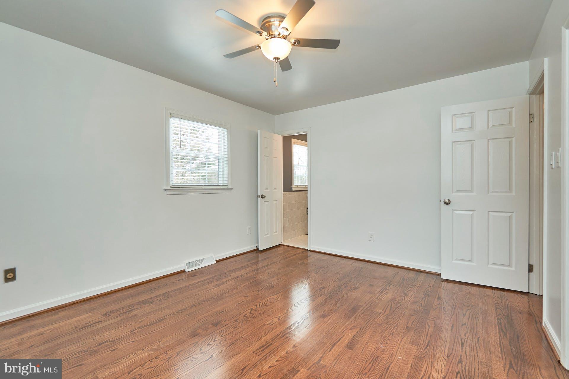 HERITAGE OF VIENNA - Residential Lease