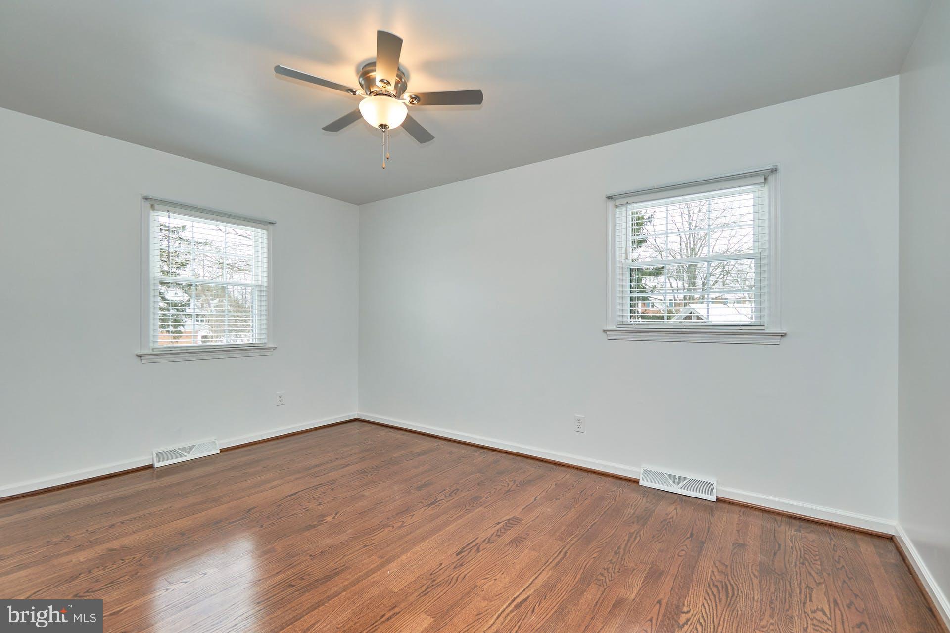 HERITAGE OF VIENNA - Residential Lease