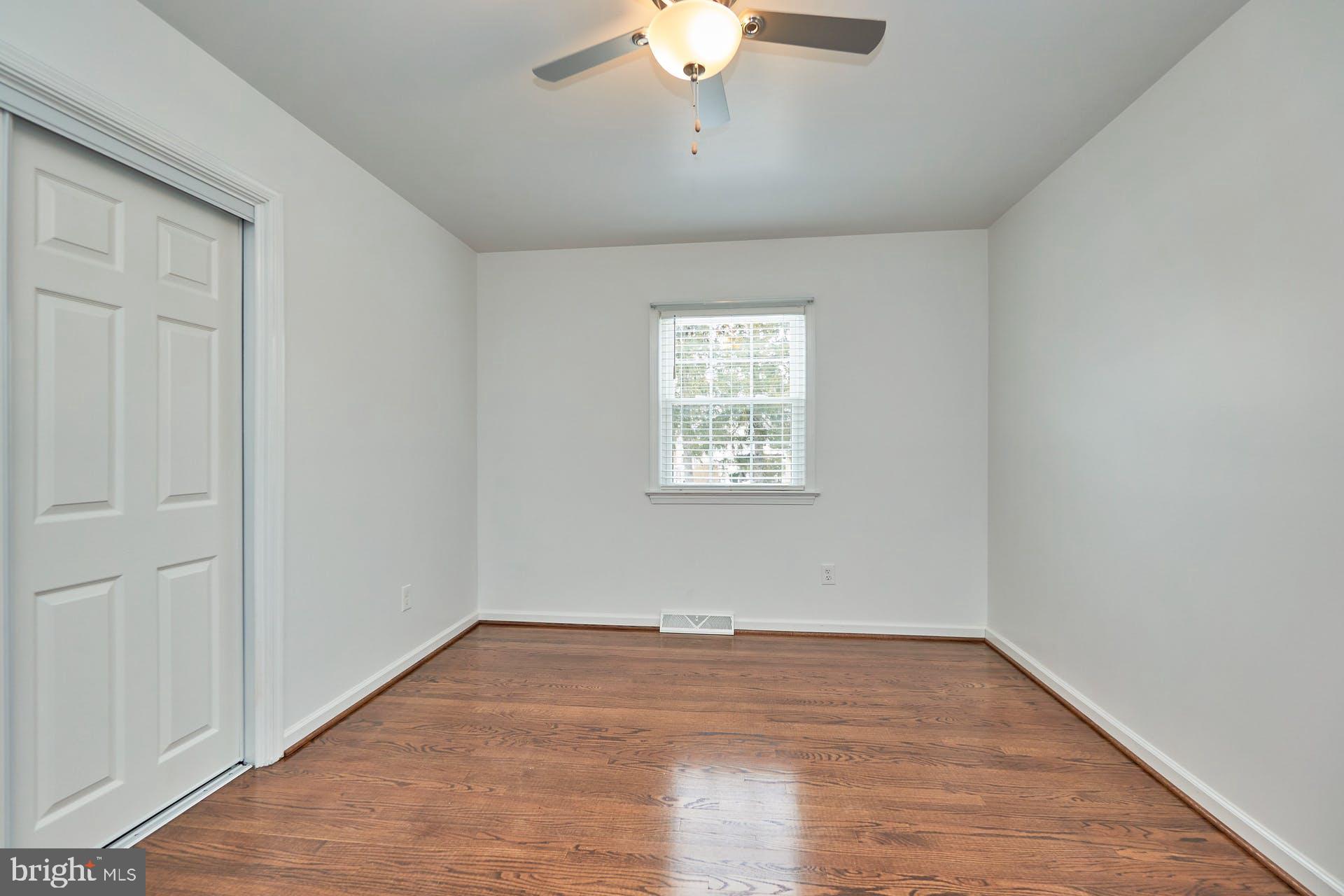 HERITAGE OF VIENNA - Residential Lease