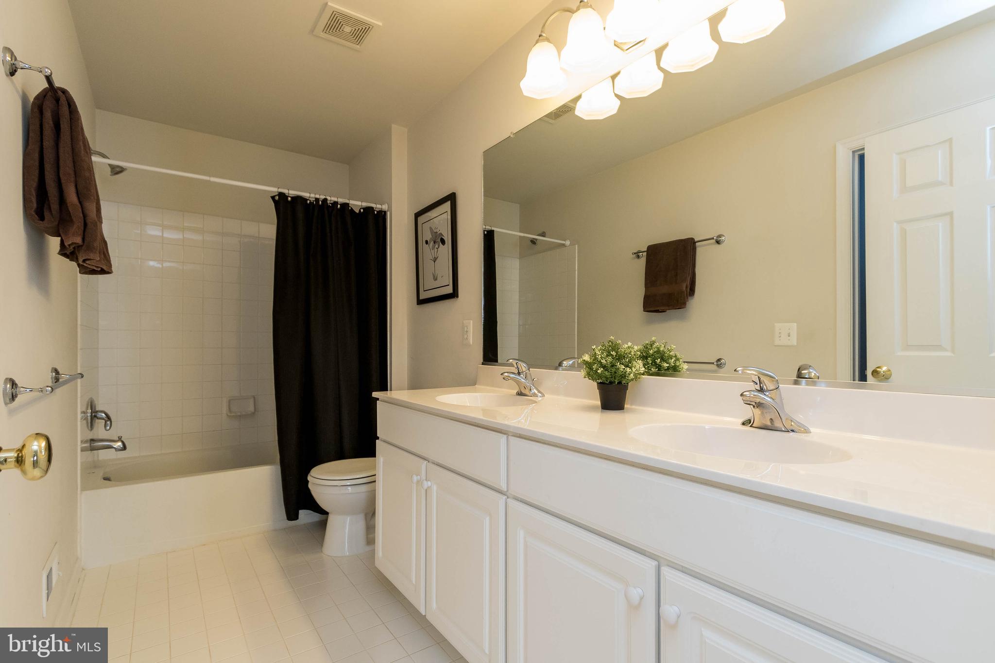 WHITE'S MILL - Residential