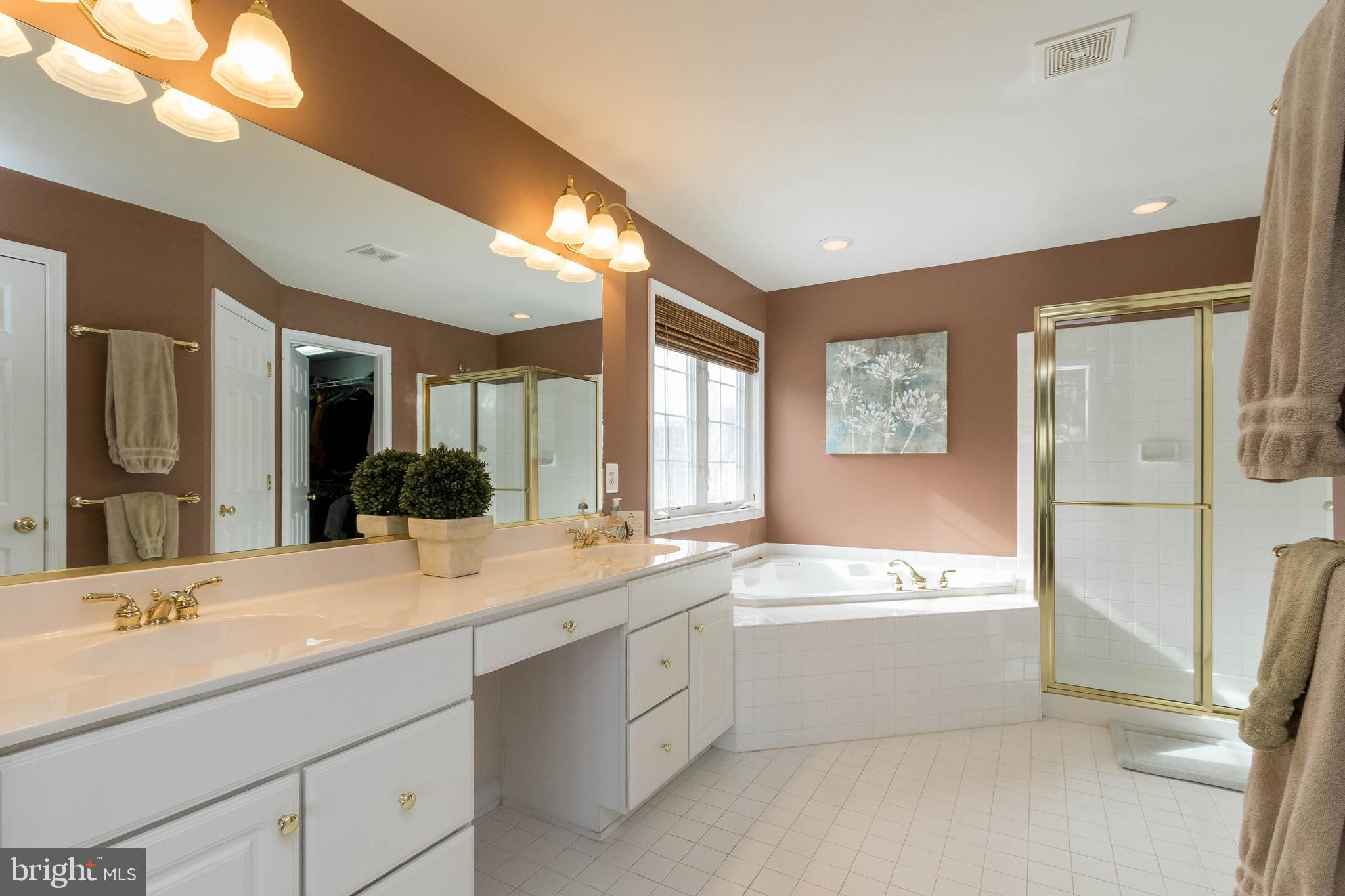 WHITE'S MILL - Residential