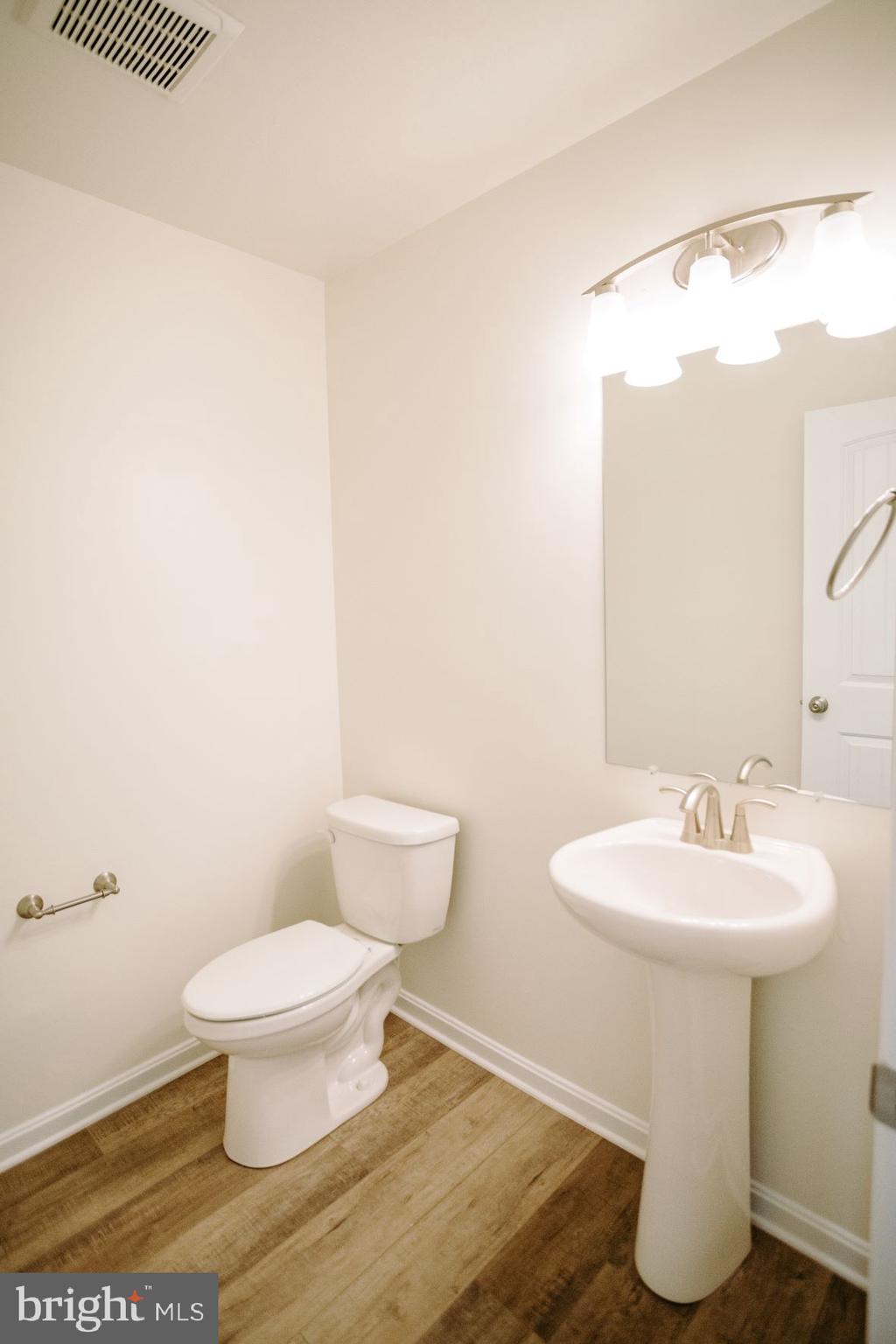 PARKVILLE - Residential Lease