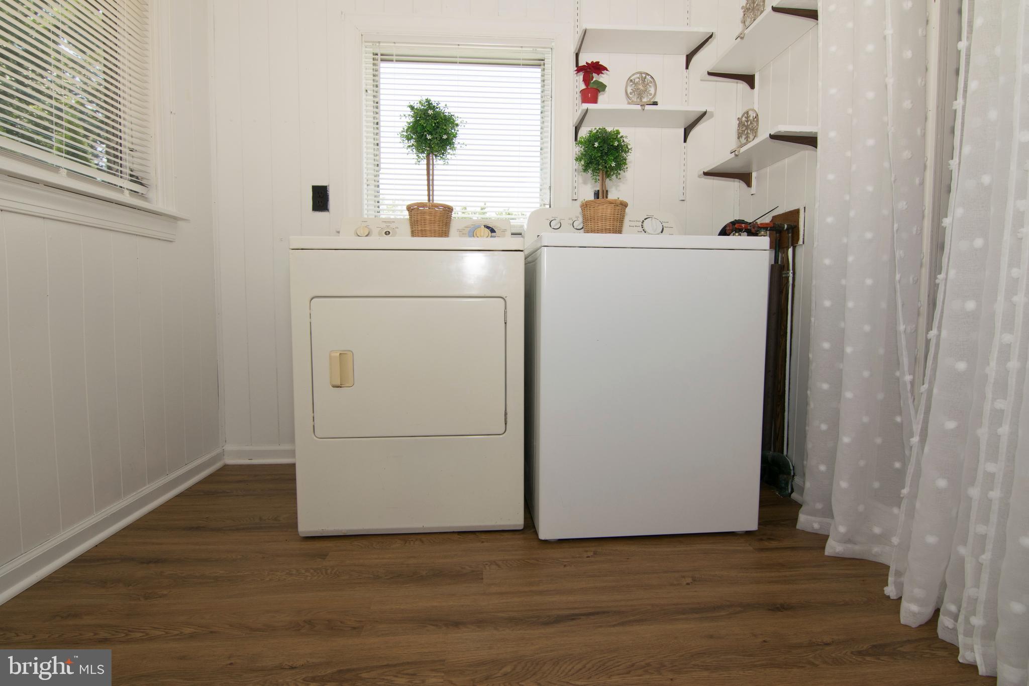 CHELTENHAM VIL - Residential