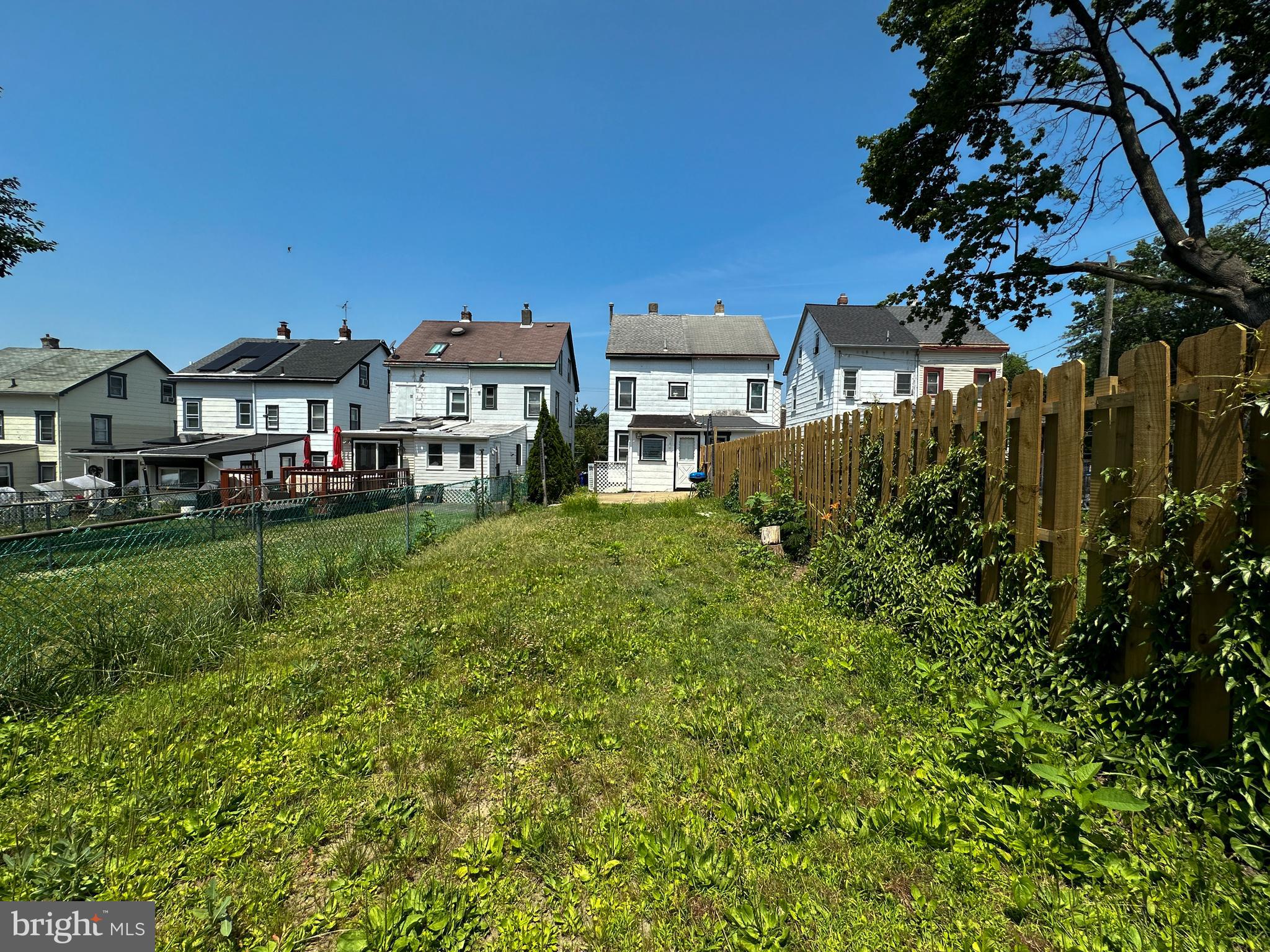 CHELTENHAM VIL - Residential