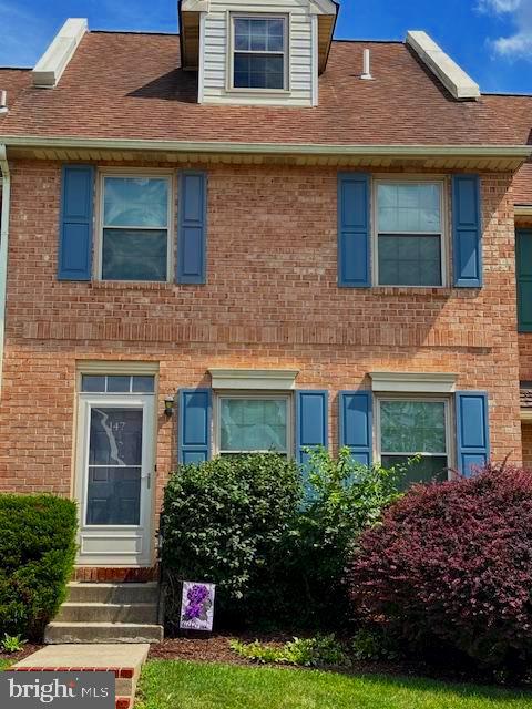 147 JEFFERSON COURT