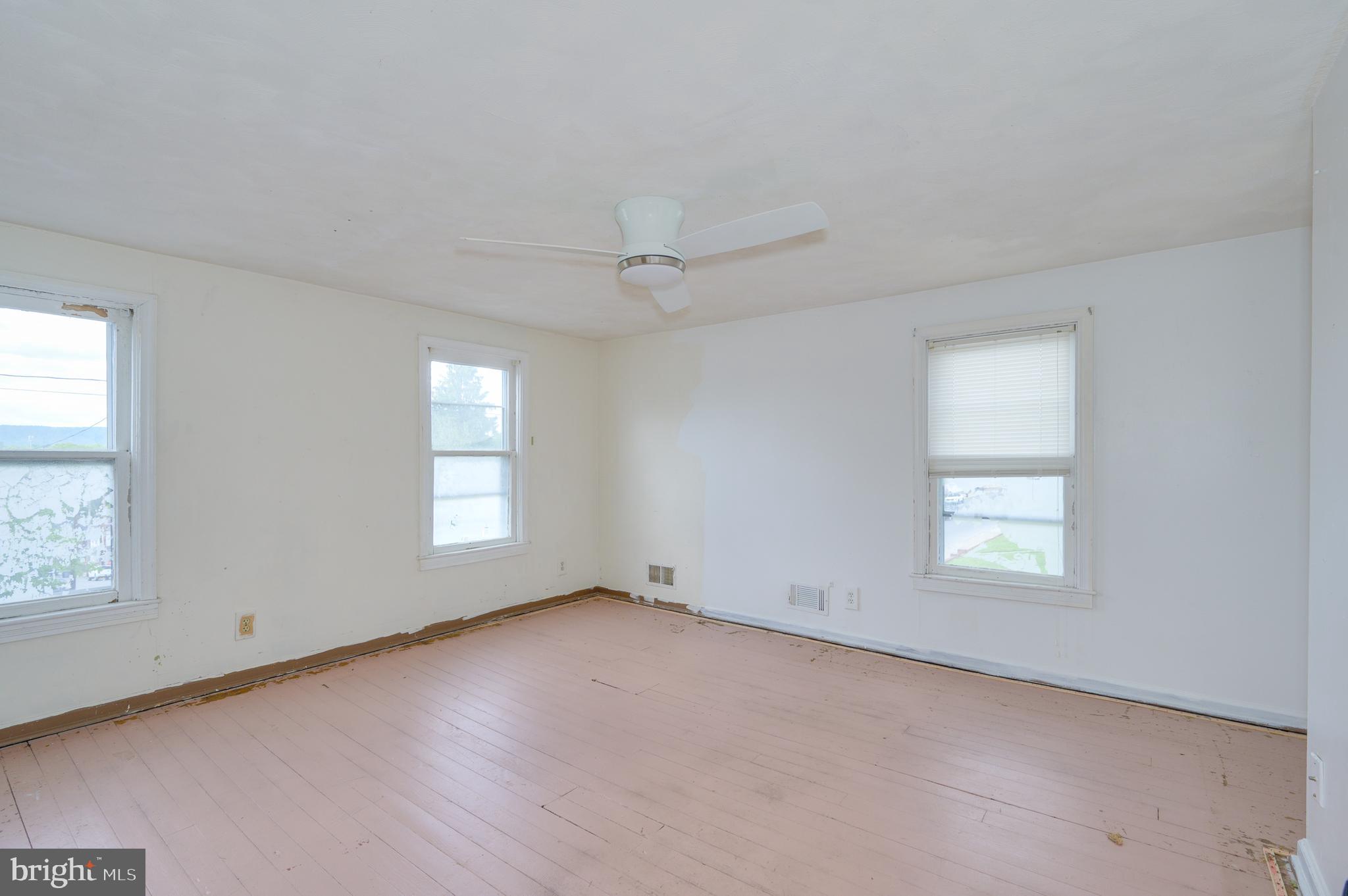 MARTINSBURG CITY - Residential