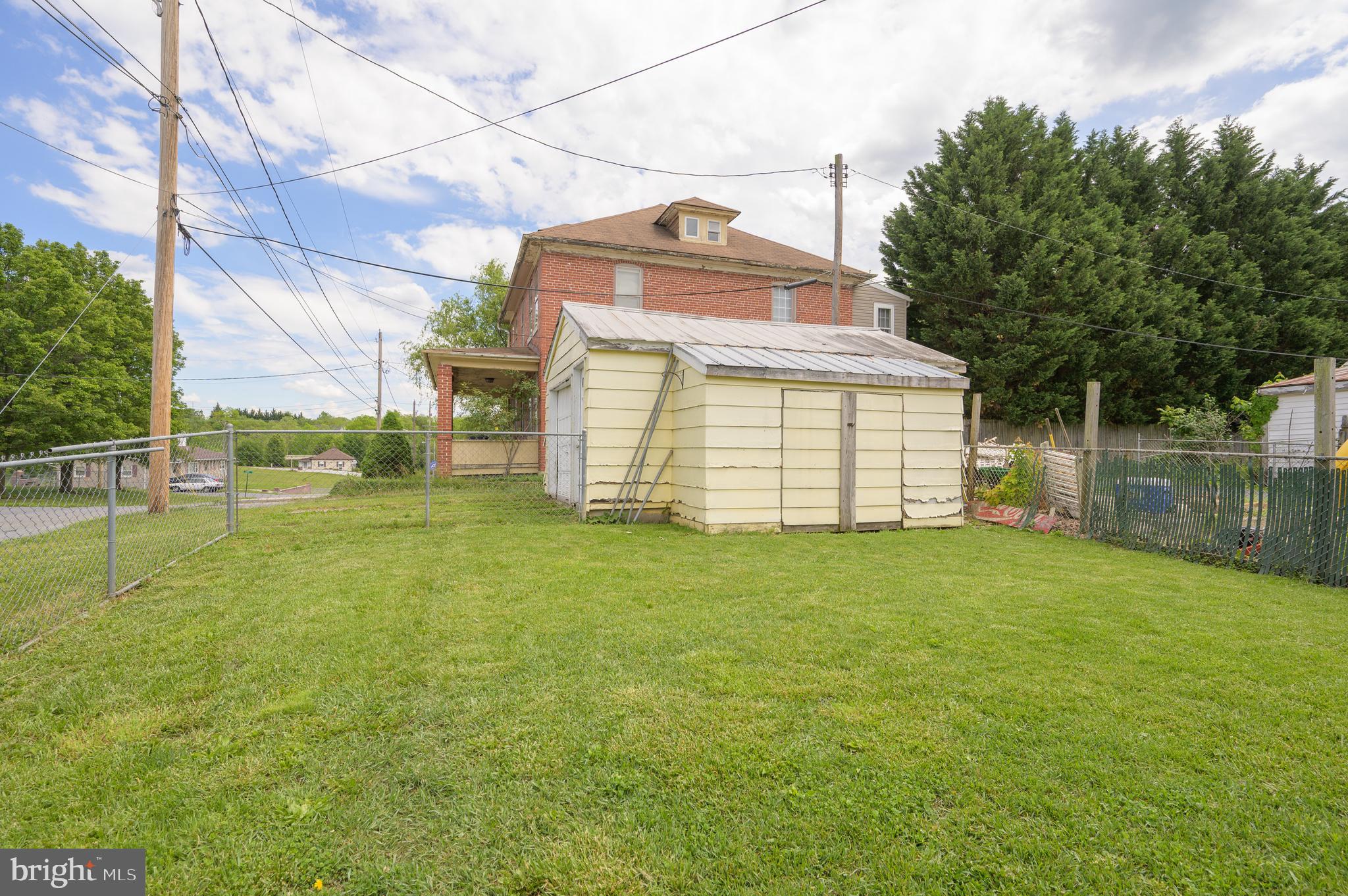 MARTINSBURG CITY - Residential