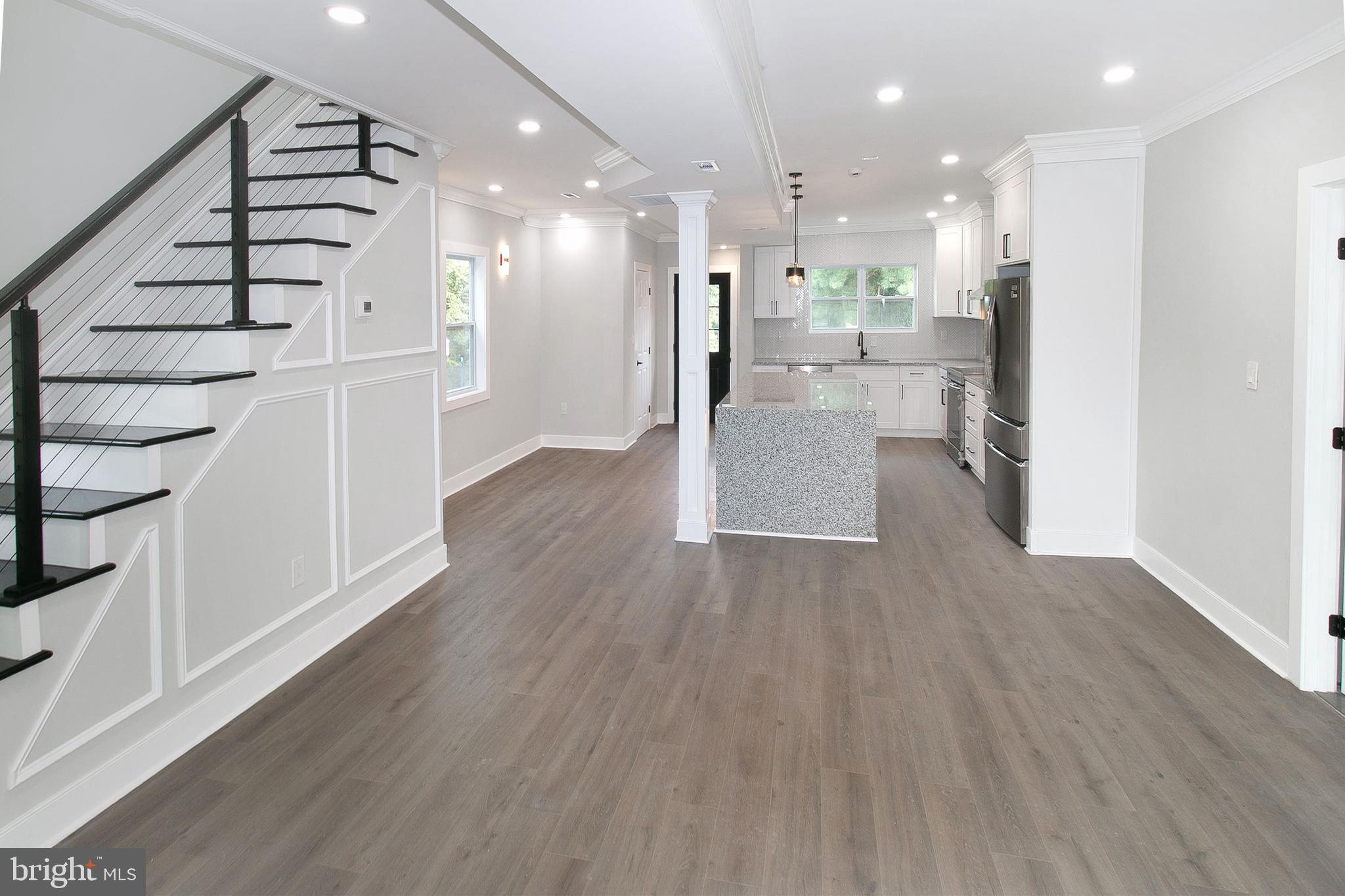 WINDSOR MILL - Residential