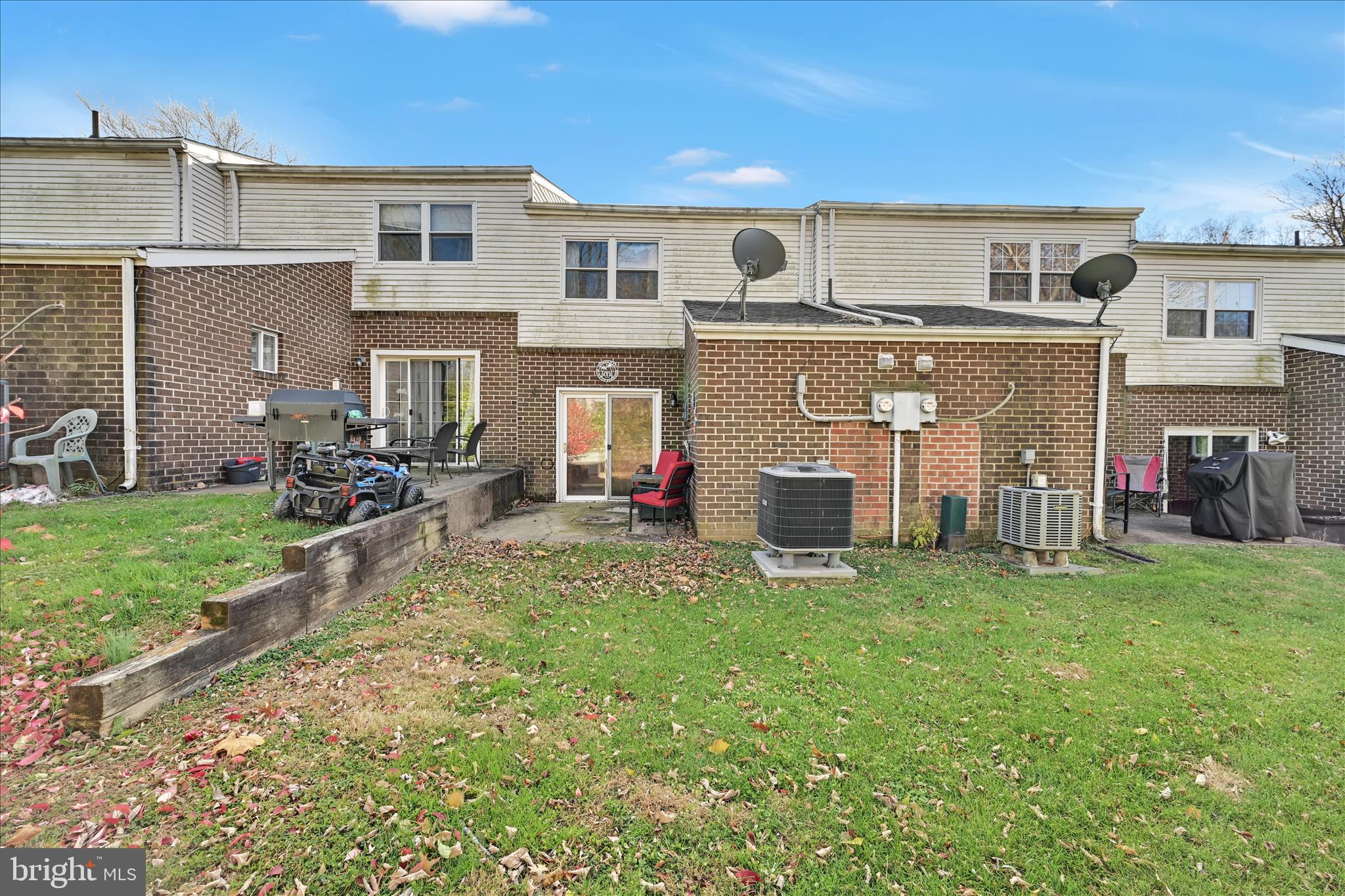 SHREINER VILLAGE - Residential