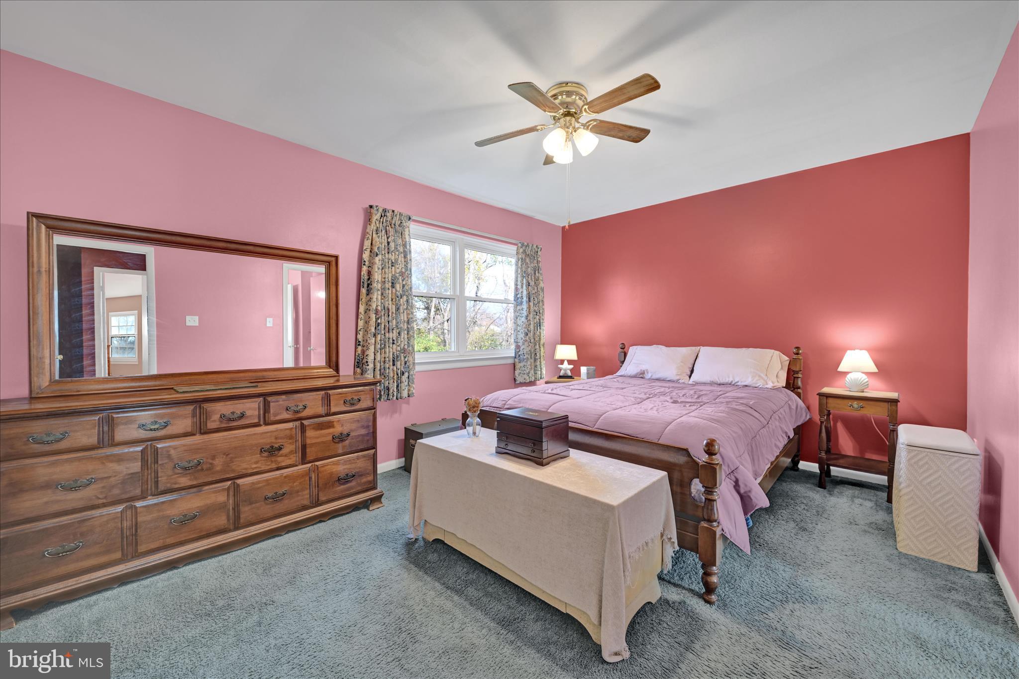 SHREINER VILLAGE - Residential