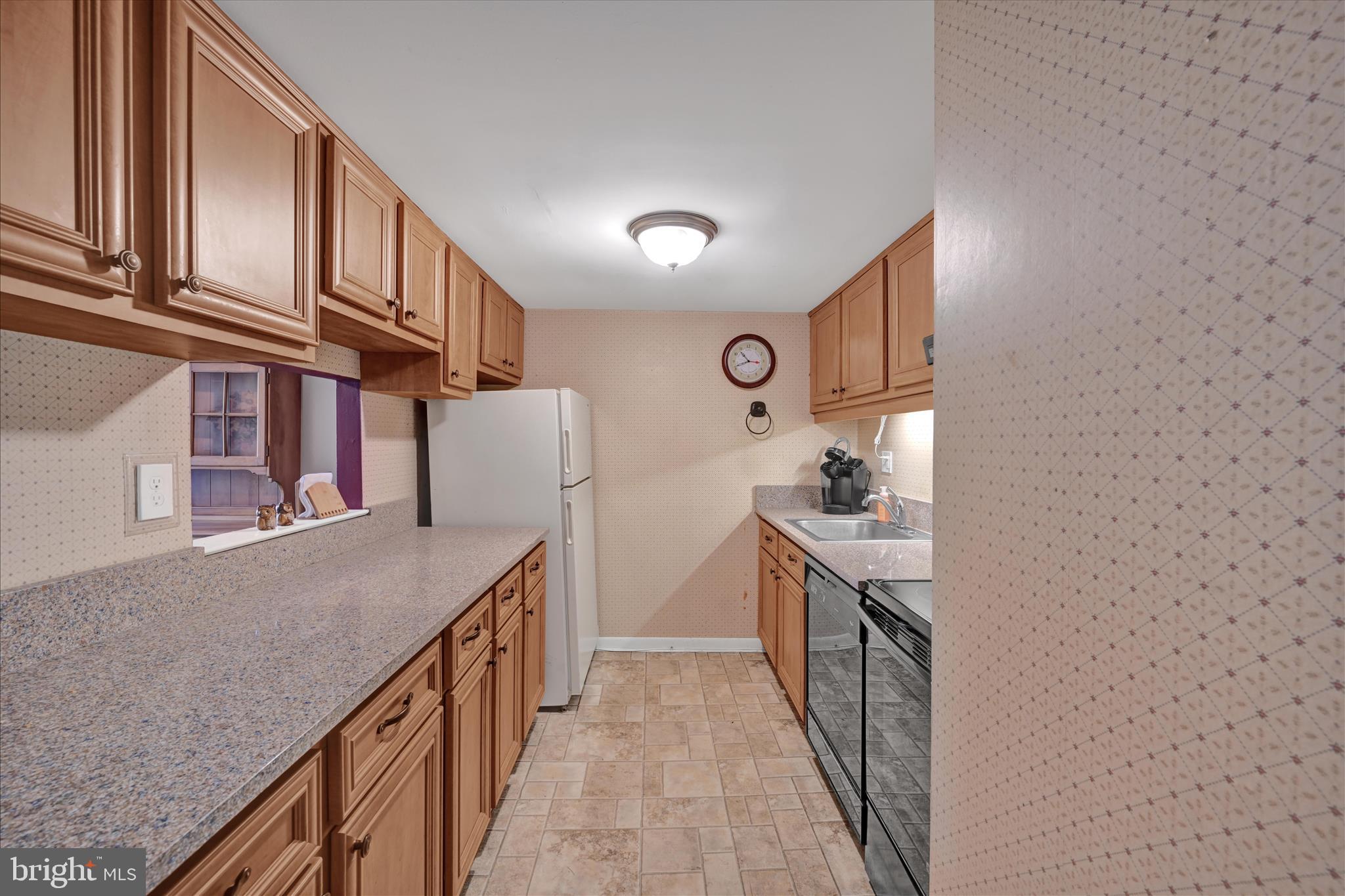 SHREINER VILLAGE - Residential