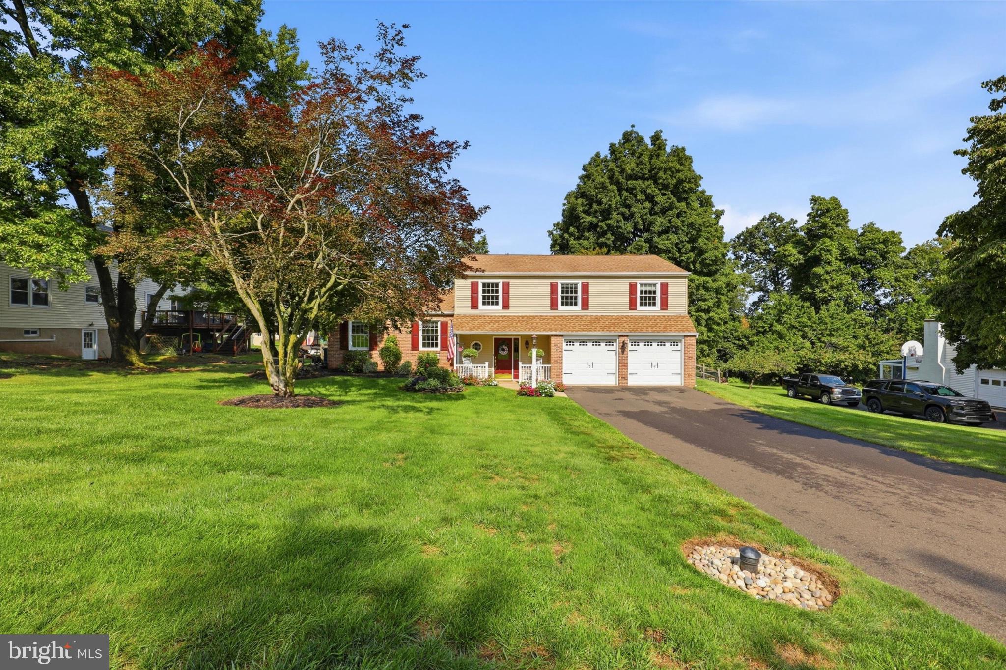 66 HICKORY LANE