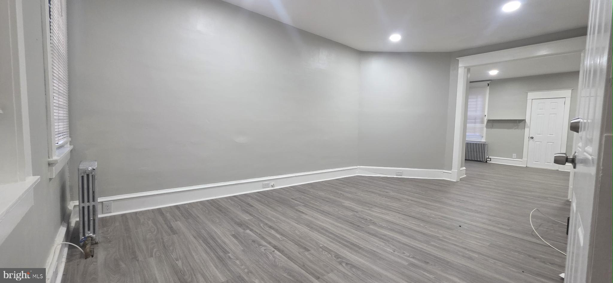 FRANKFORD - Residential Lease