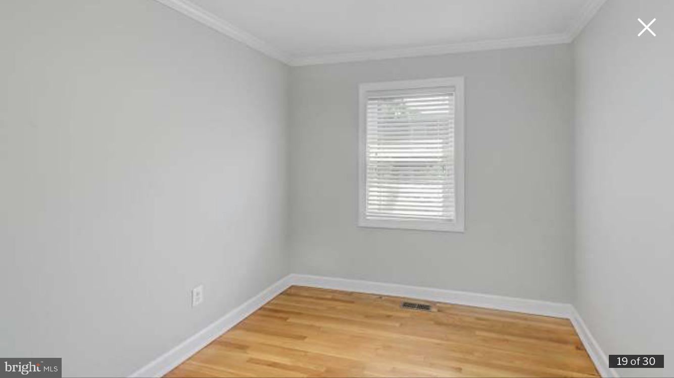 WARWICK VILLAGE - Residential Lease