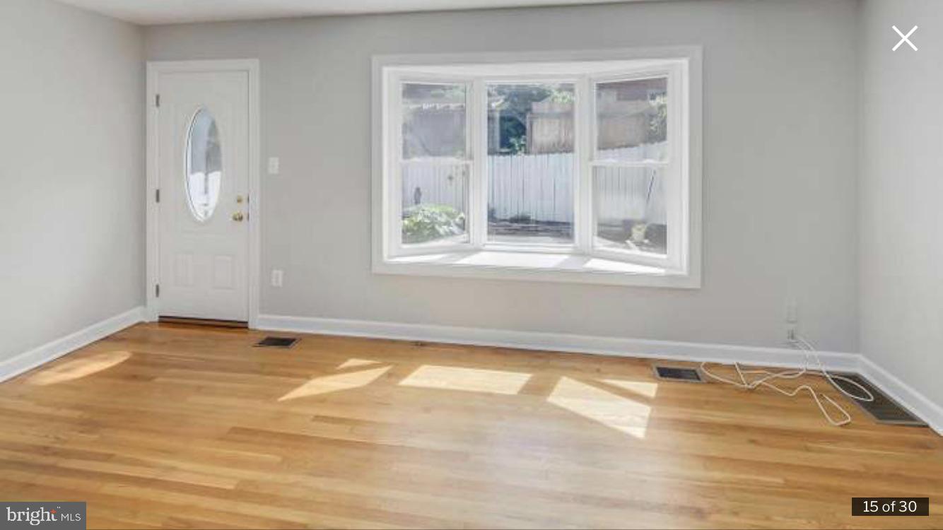 WARWICK VILLAGE - Residential Lease