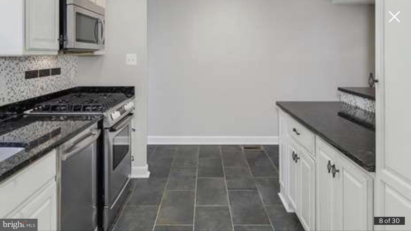 WARWICK VILLAGE - Residential Lease