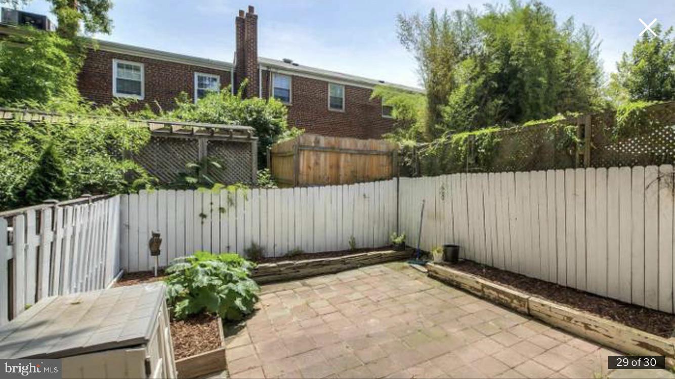 WARWICK VILLAGE - Residential Lease