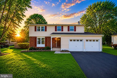408 Cherry Lane NE, Leesburg, VA 20176 - MLS#: VALO2124146