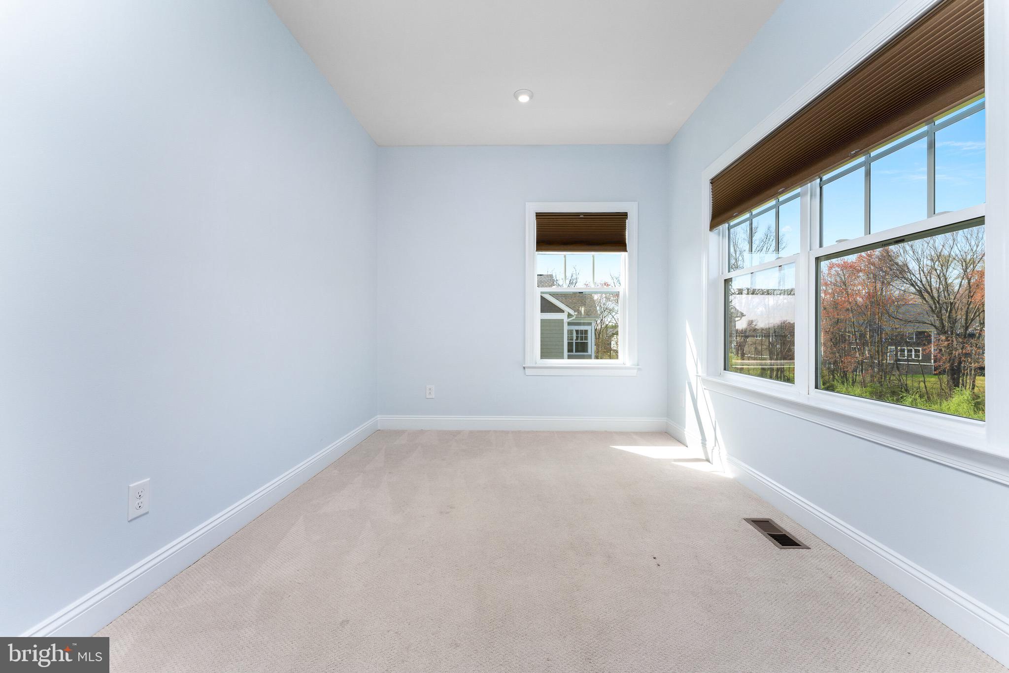 GROVE AT WILLOWSFORD - Residential