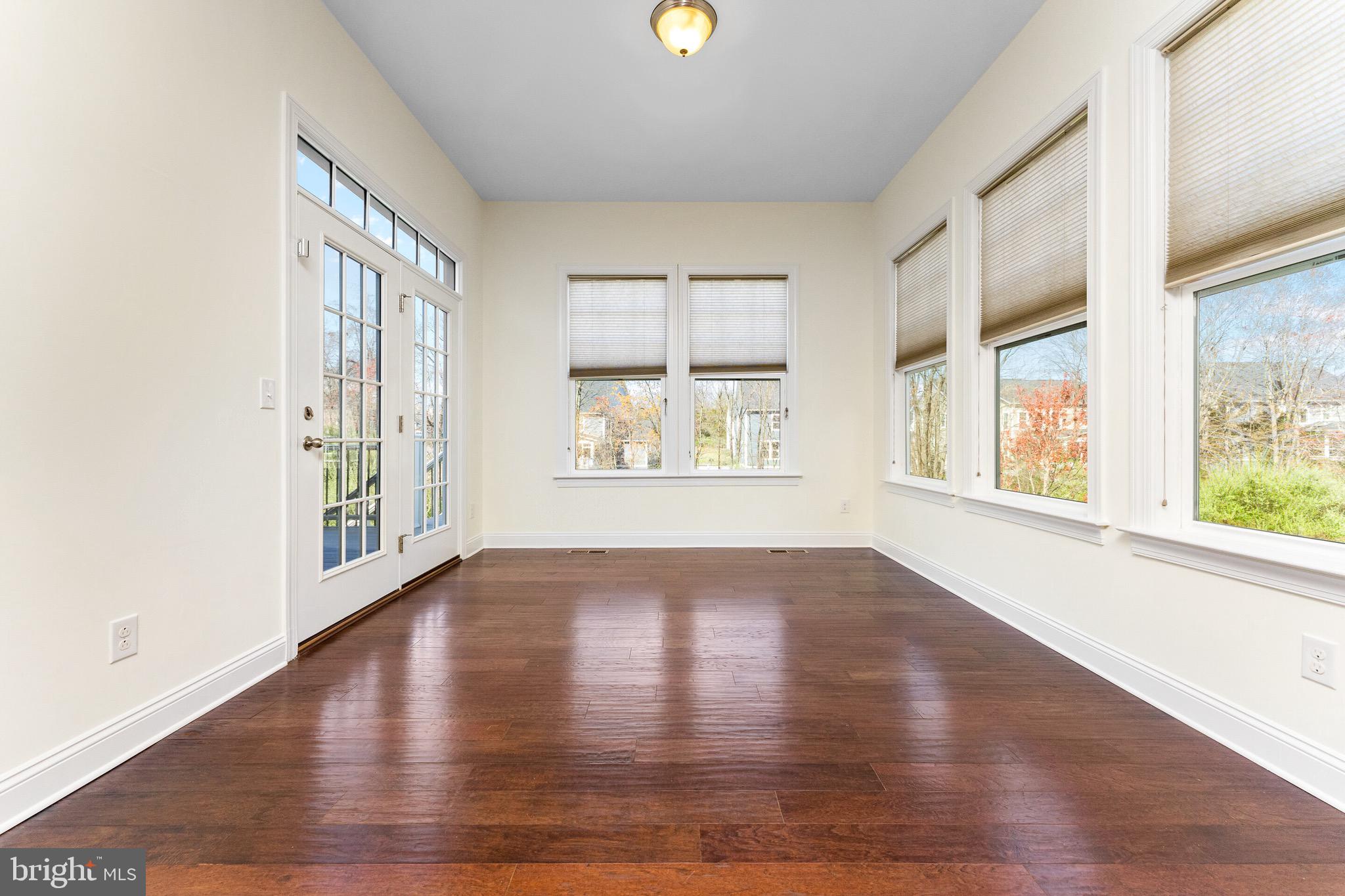 GROVE AT WILLOWSFORD - Residential