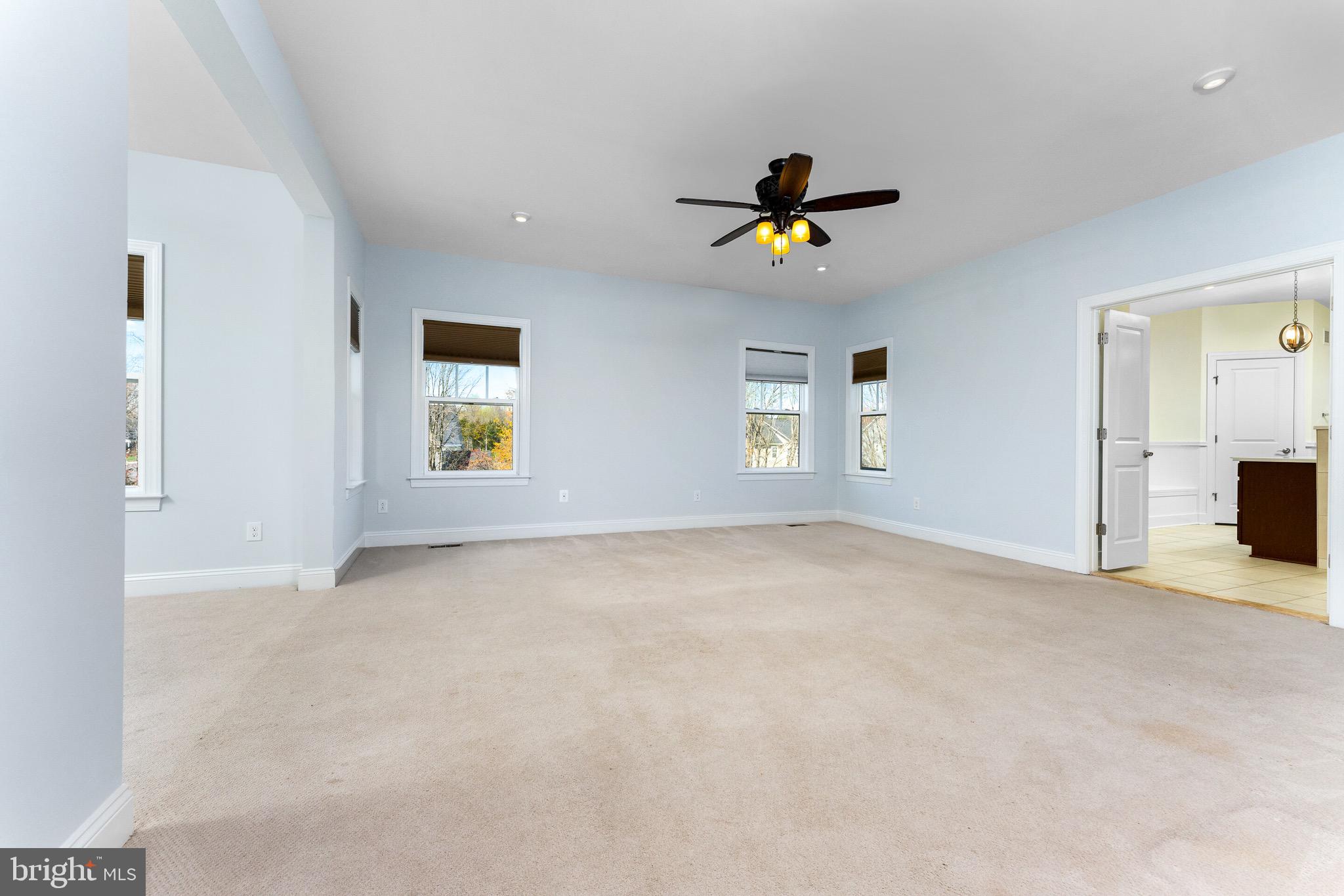 GROVE AT WILLOWSFORD - Residential