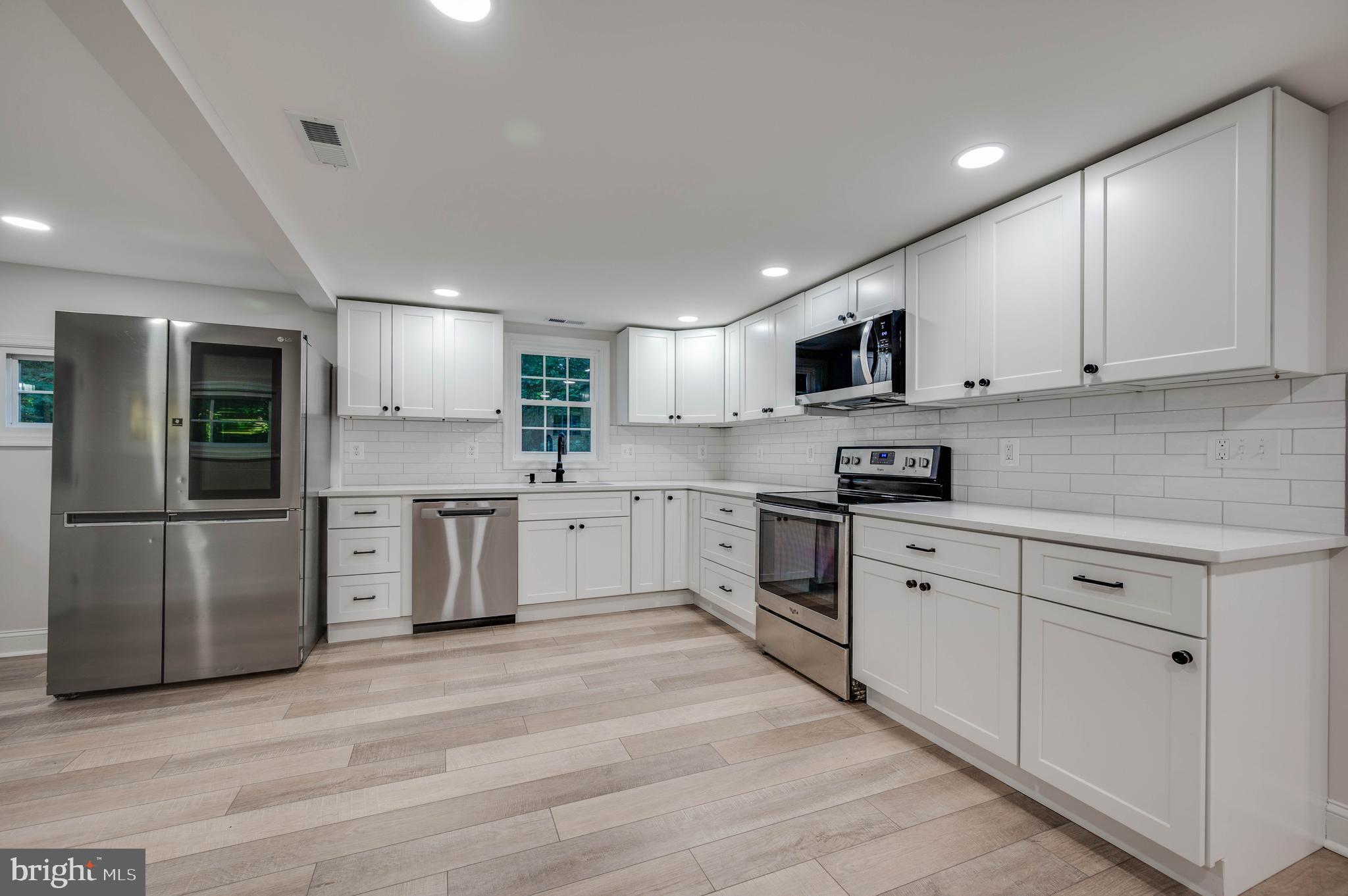 MONKTON - Residential Lease