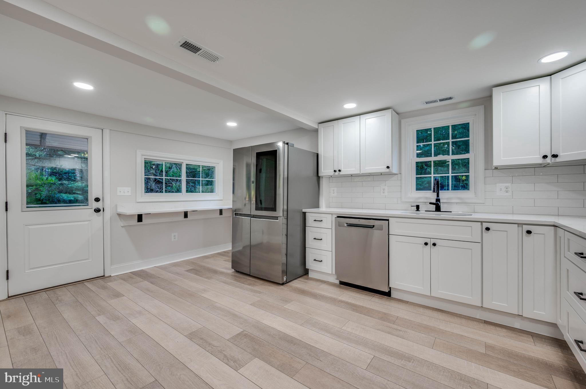 MONKTON - Residential Lease