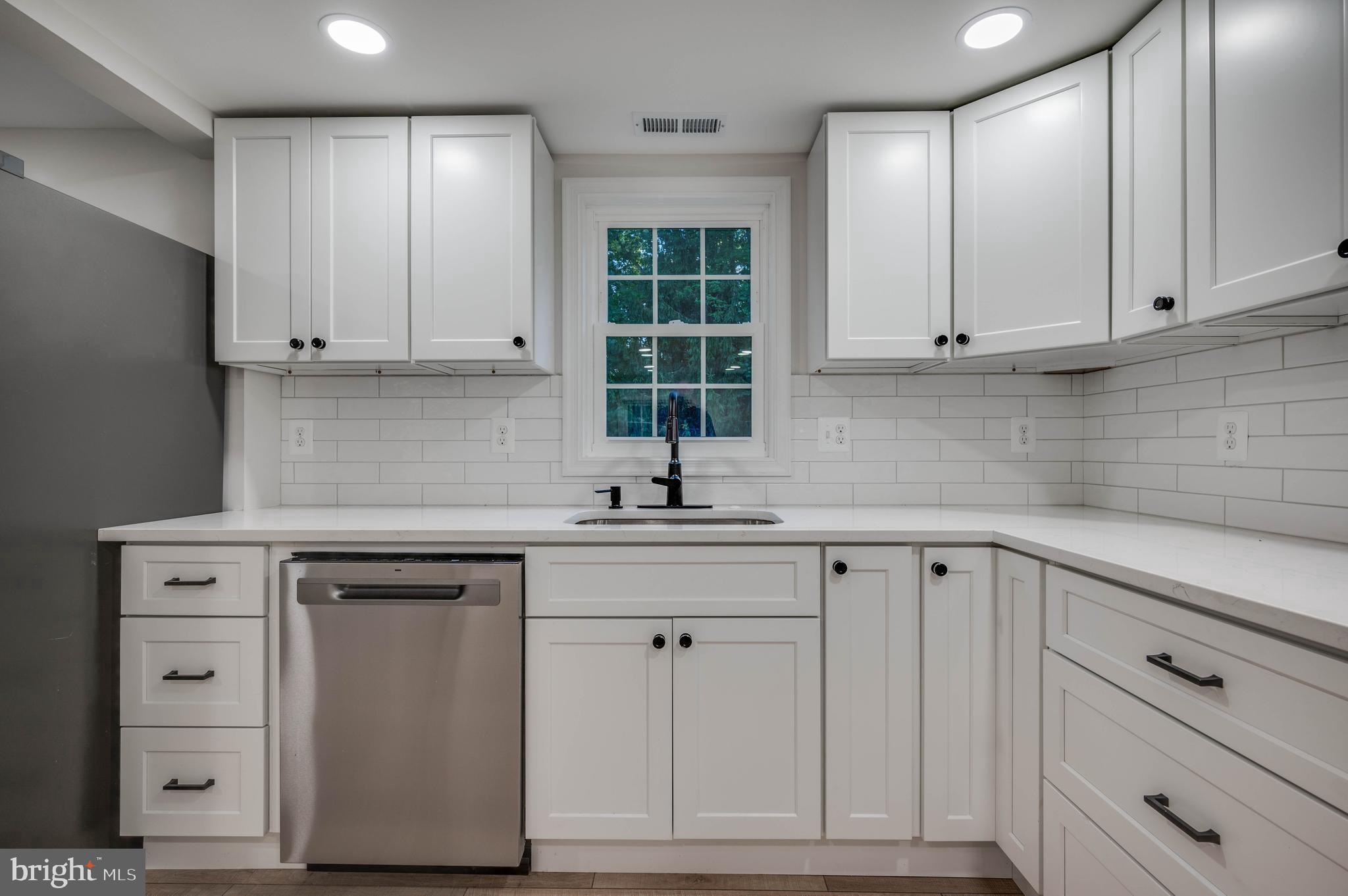 MONKTON - Residential Lease