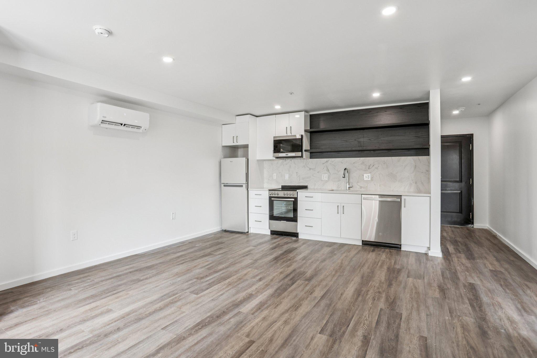 1201 VINE STREET 1 BEDROOM