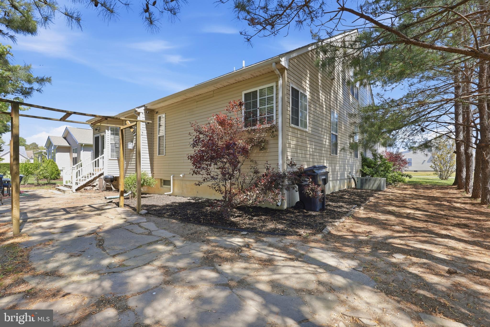 MEADOWS AT SHAWNEE - Residential