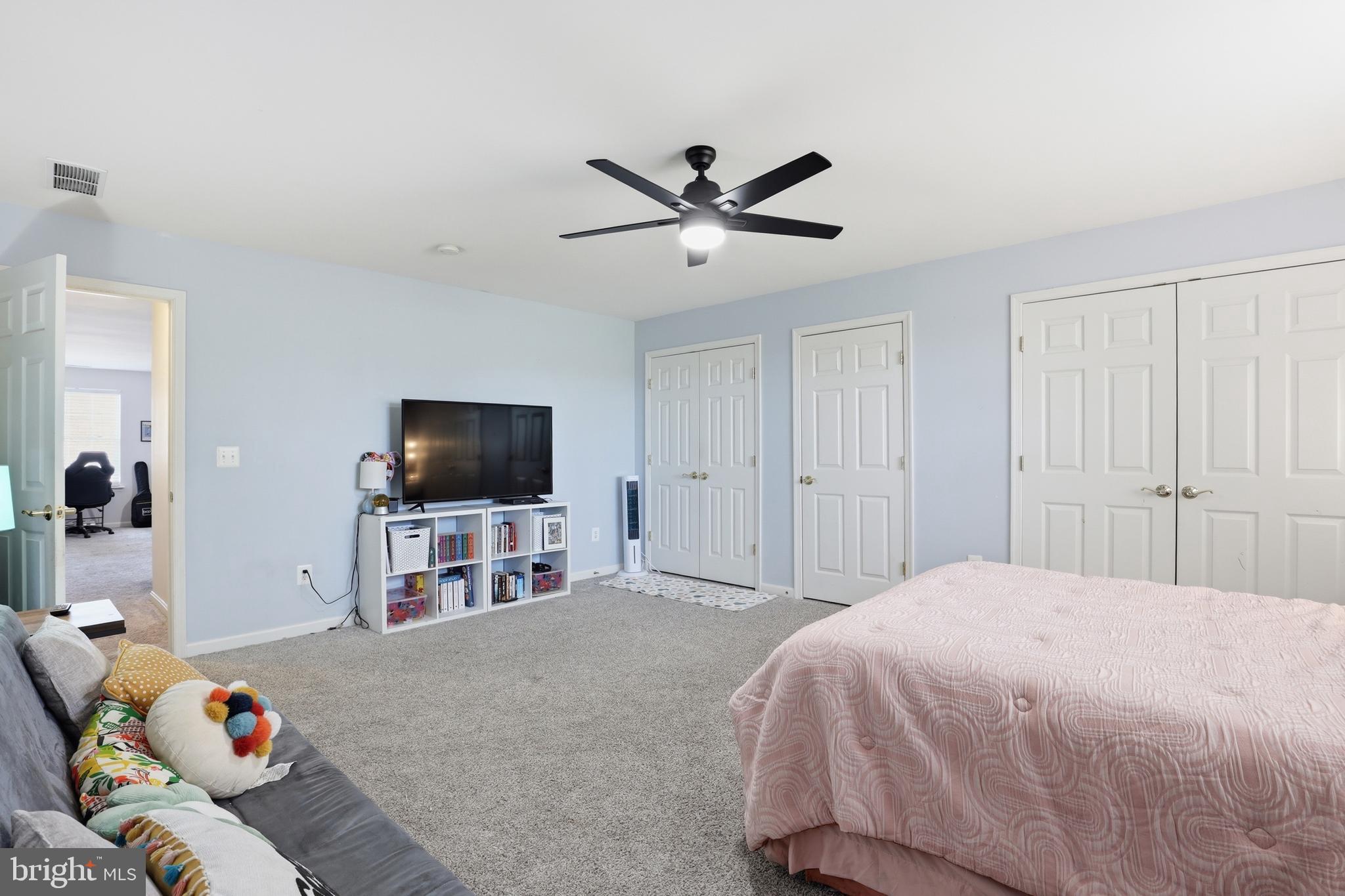 MEADOWS AT SHAWNEE - Residential