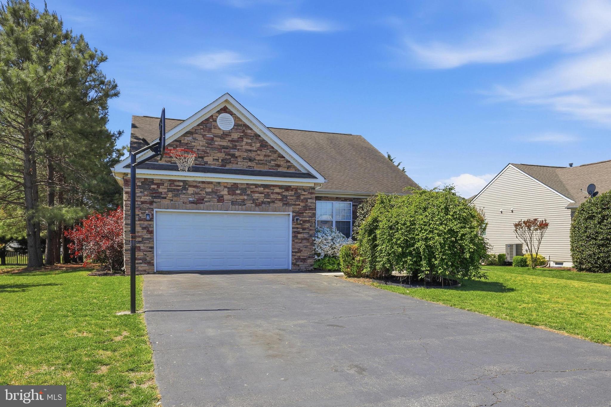 MEADOWS AT SHAWNEE - Residential