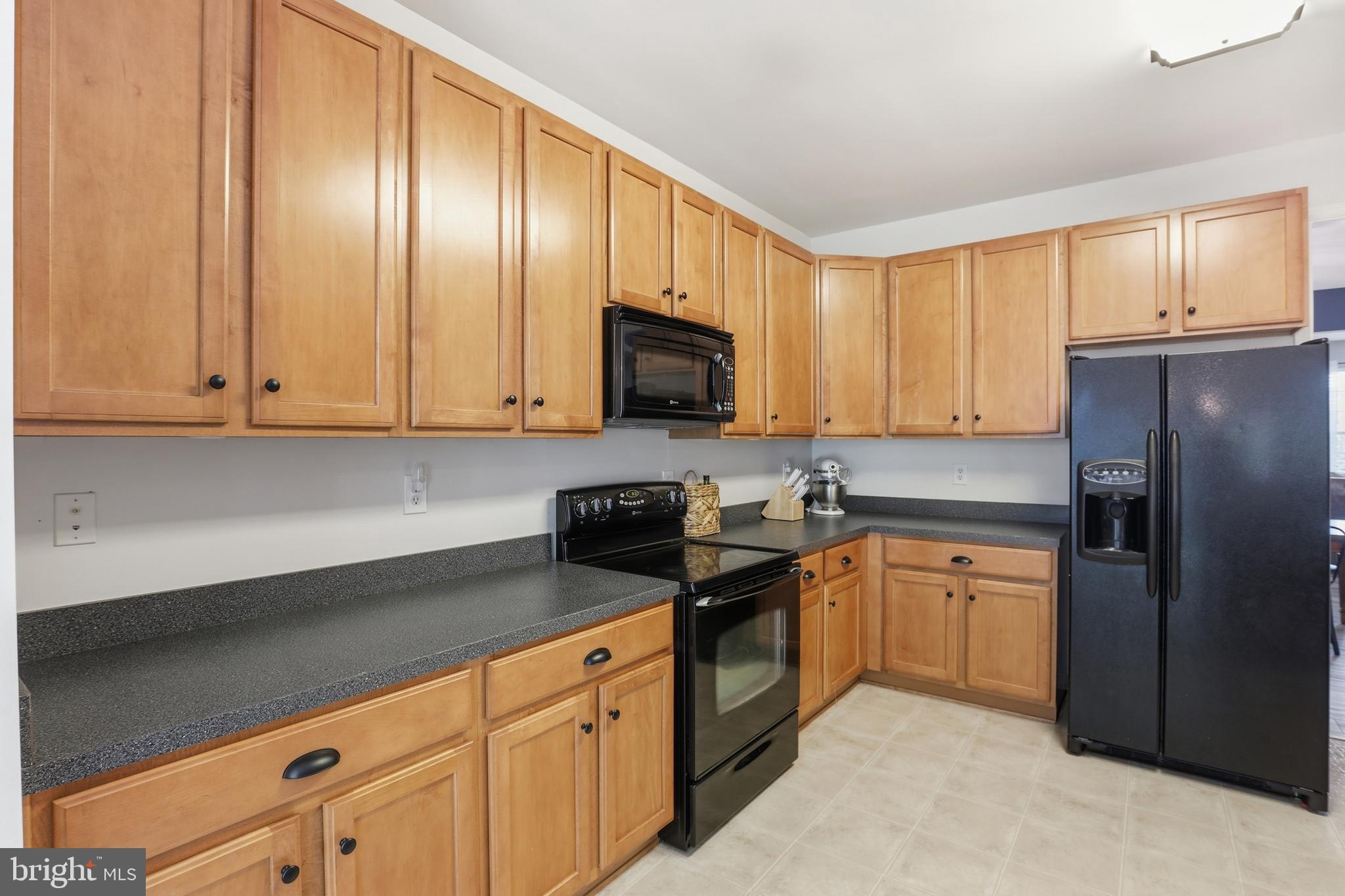 MEADOWS AT SHAWNEE - Residential