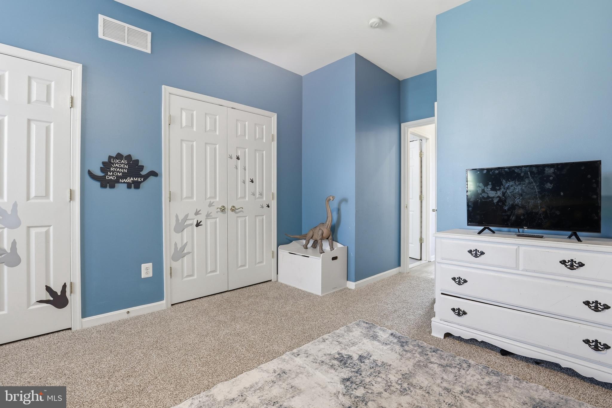 MEADOWS AT SHAWNEE - Residential