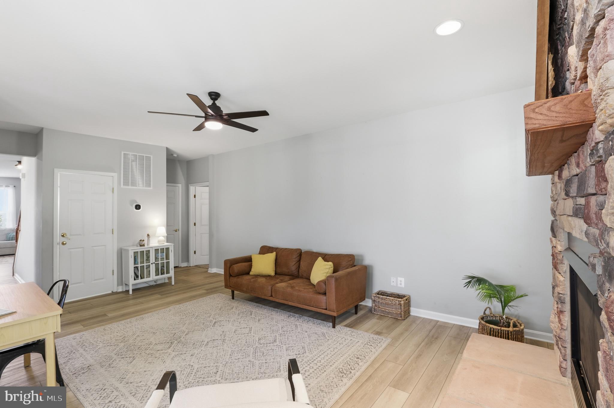 MEADOWS AT SHAWNEE - Residential
