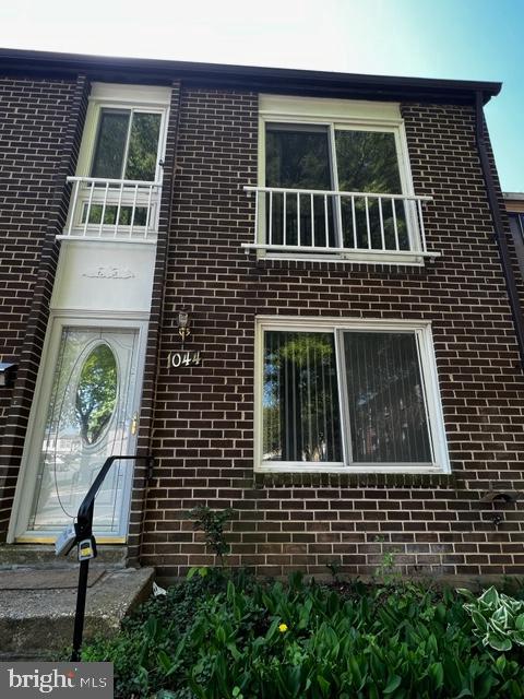 BRIGHTON WEST - Residential