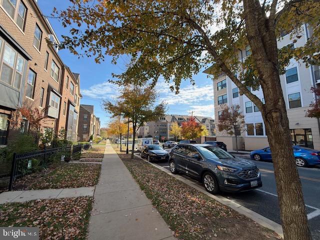 RIVERDALE PARK STATION - Residential Lease