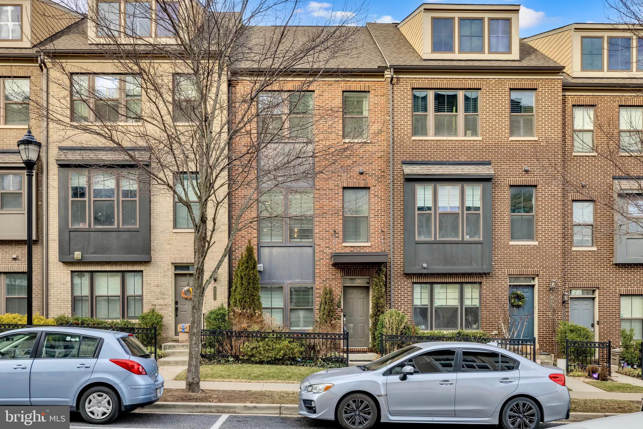 4638 WOODBERRY STREET