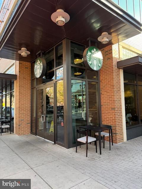 RIVERDALE PARK STATION - Residential Lease