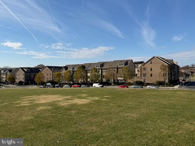 RIVERDALE PARK STATION - Residential Lease