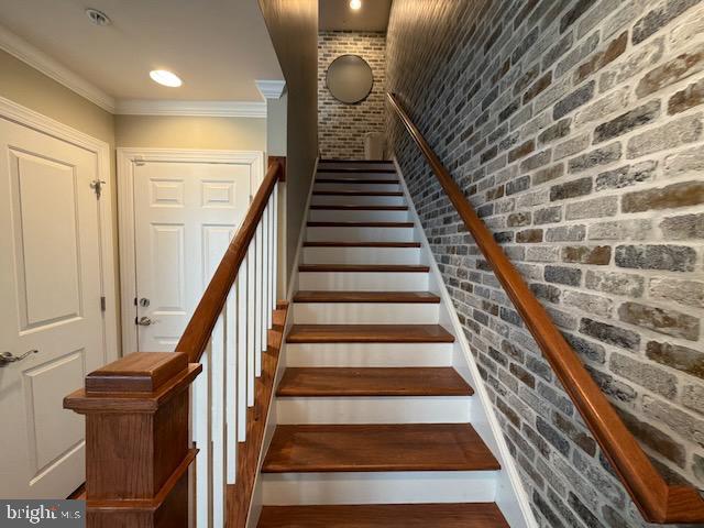 RIVERDALE PARK STATION - Residential Lease