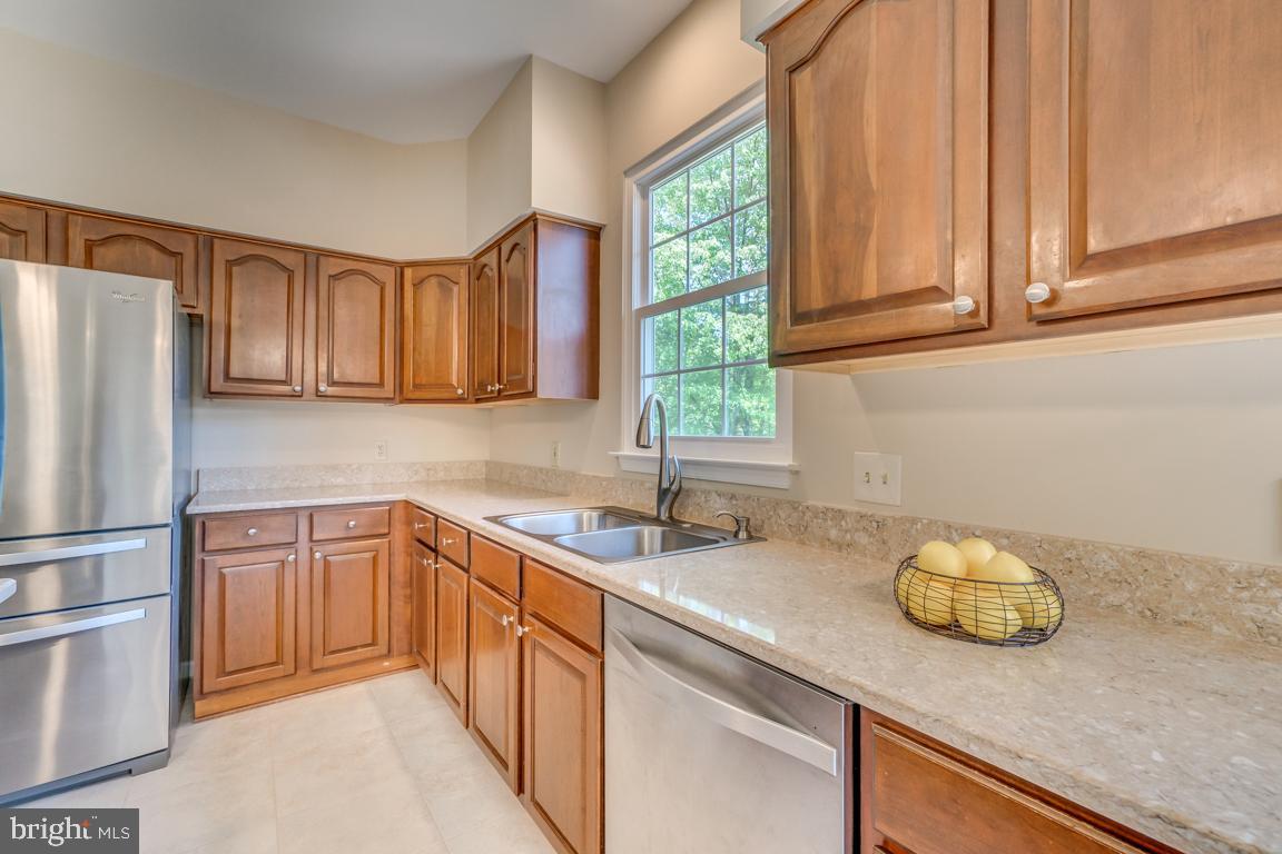 MANORS OF PARK RIDGE - Residential