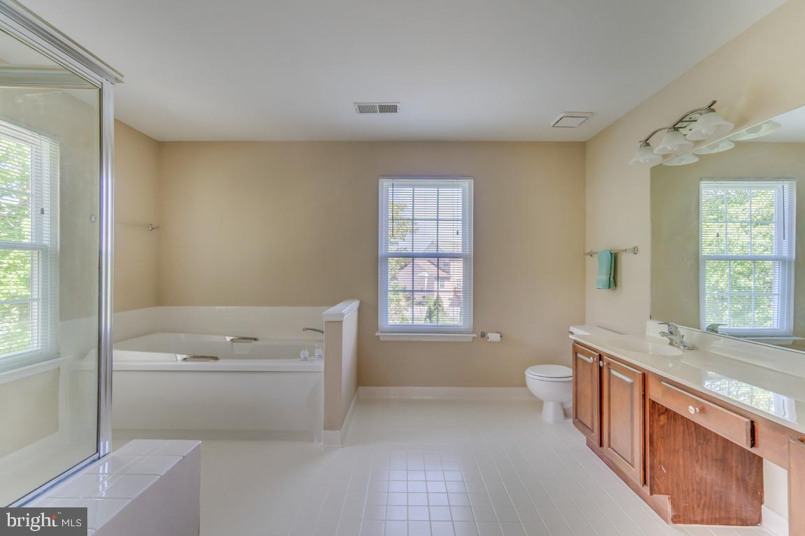 MANORS OF PARK RIDGE - Residential