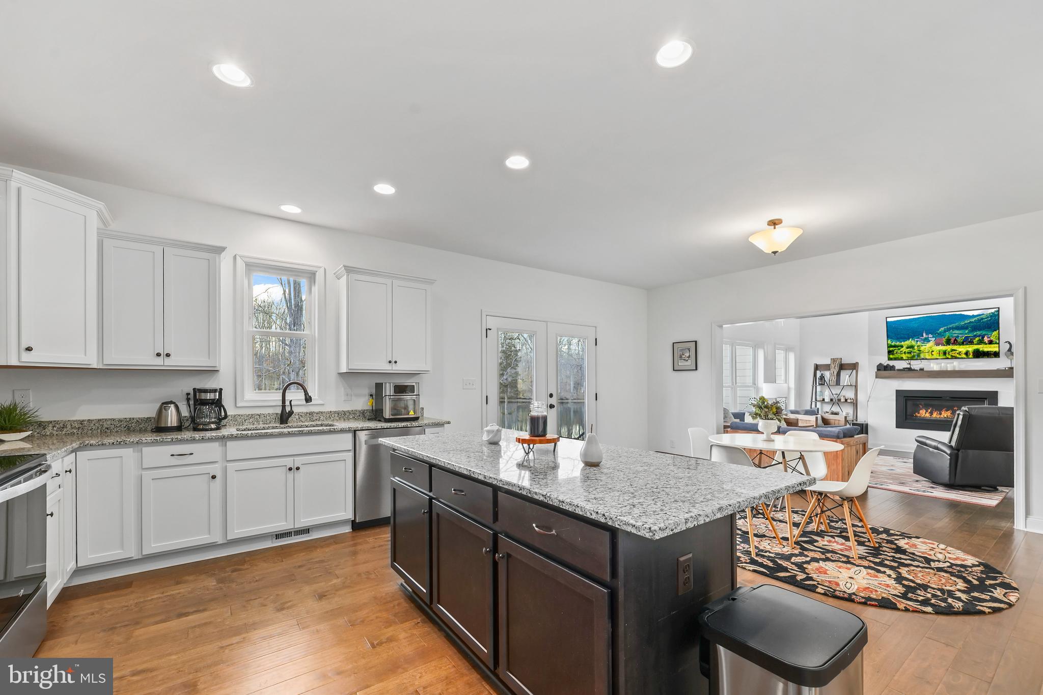 NOAH'S LANDING - Residential