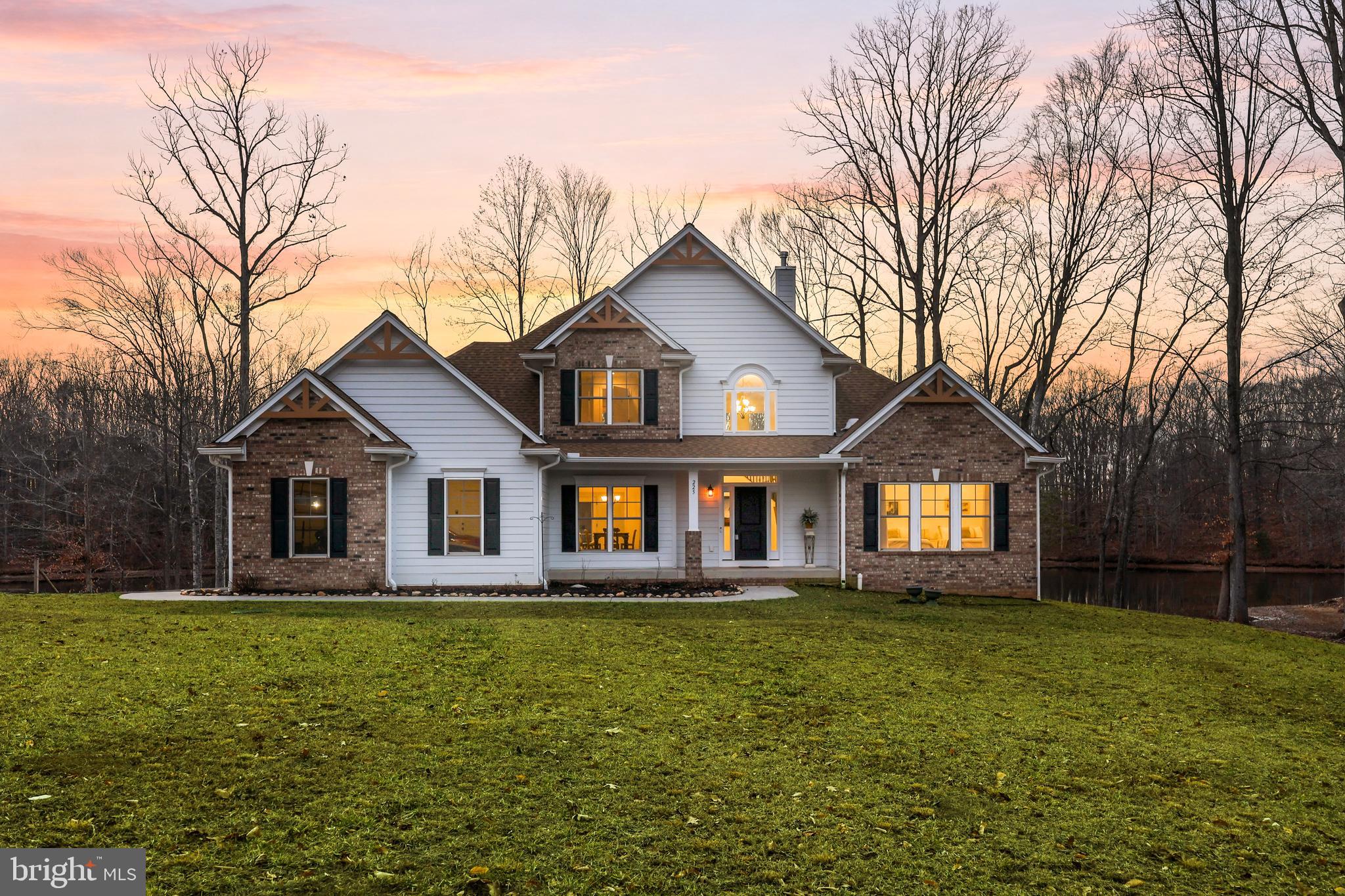 NOAH'S LANDING - Residential