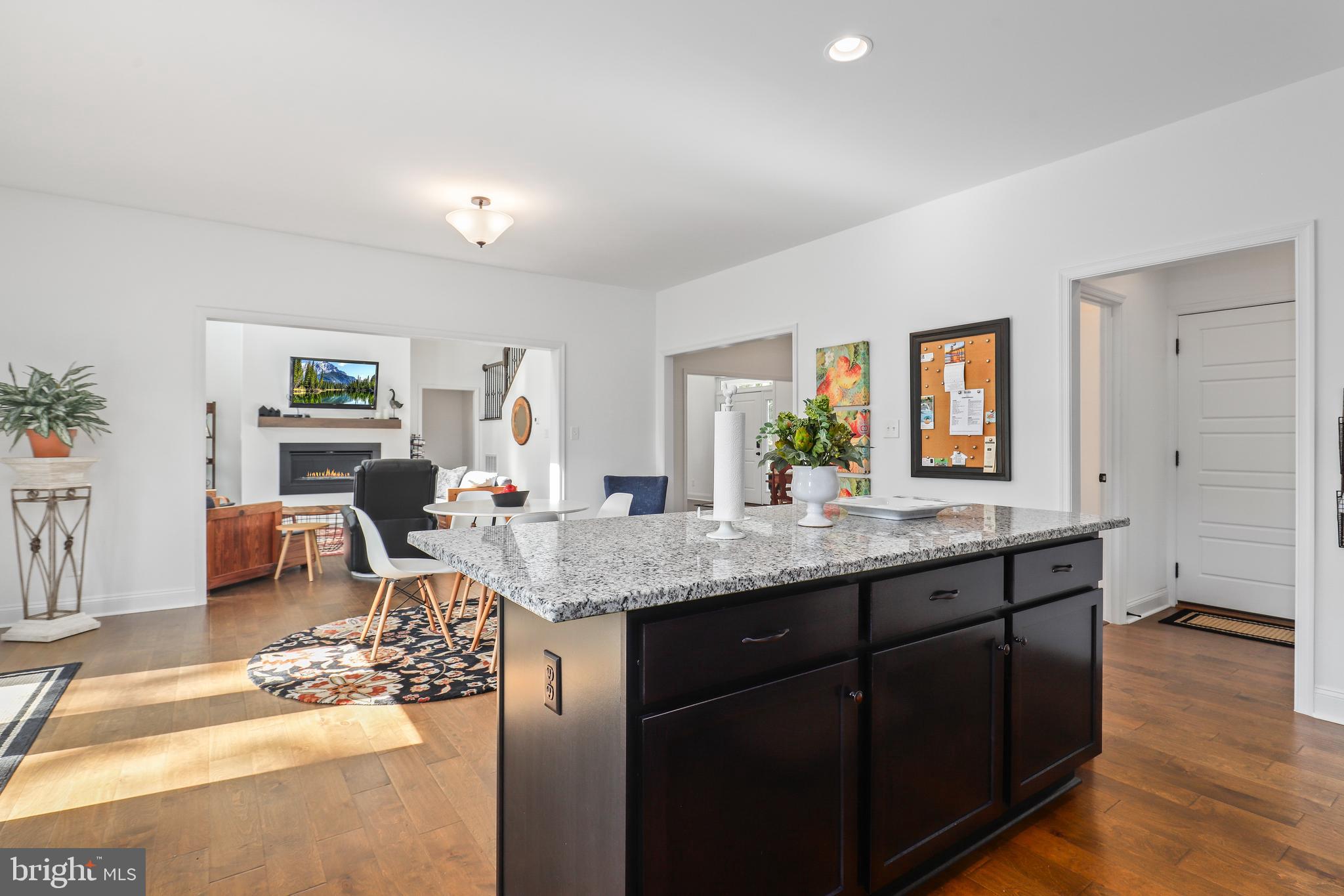 NOAH'S LANDING - Residential